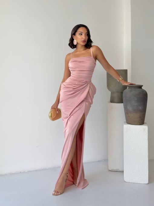 Рокля Drape Elegance