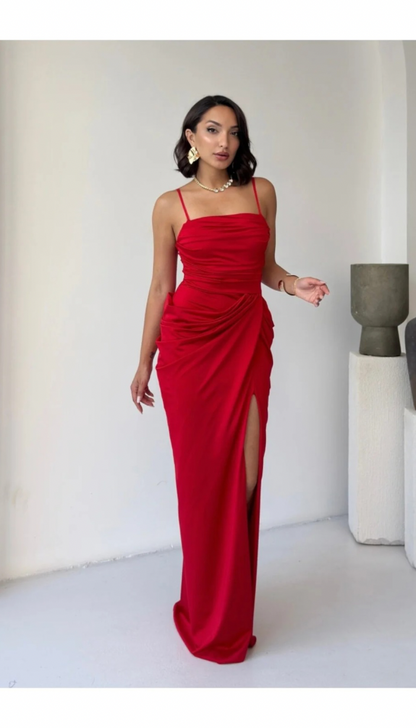 Рокля Drape Elegance