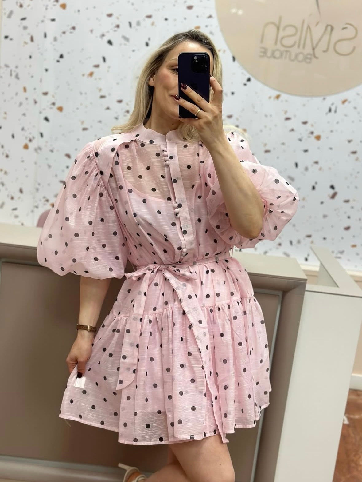 Рокля Velmira Sheer