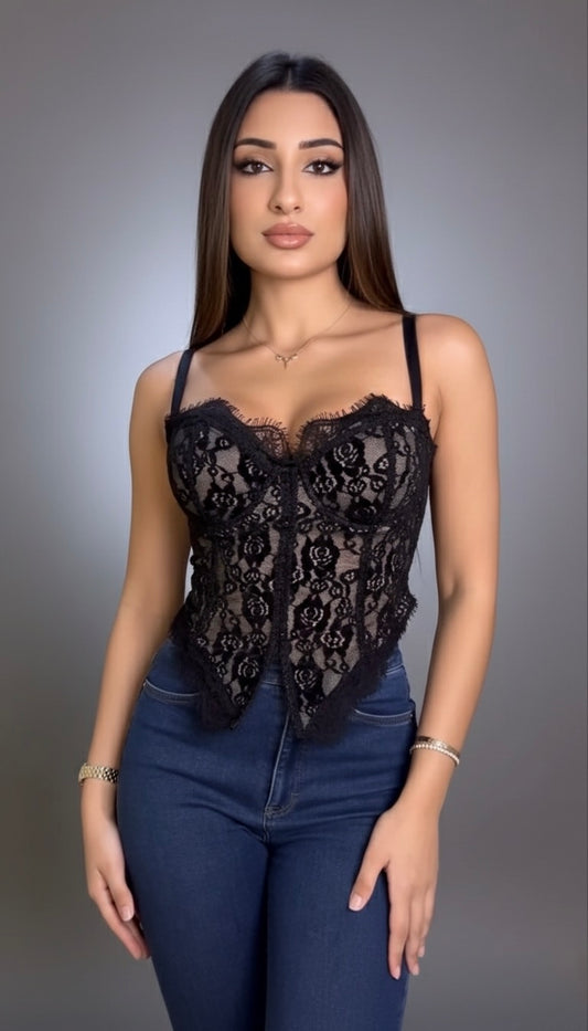 Бюстие с дантела