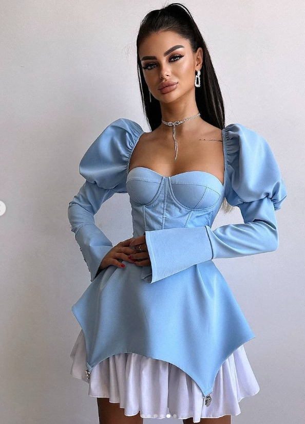 Ефектна рокля