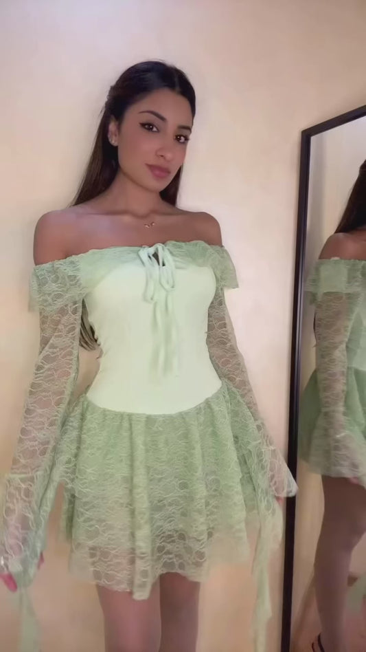 Дантелен гащеризон